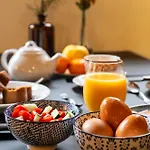 Crocevia - Carsica Contemporanea 4*