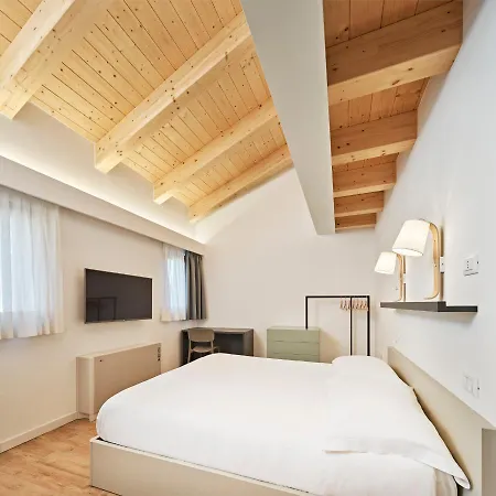 Crocevia - Carsica Contemporanea Gasthof Triest