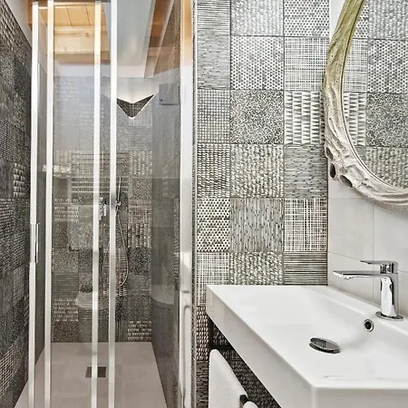 Crocevia - Carsica Contemporanea Gasthof Triest