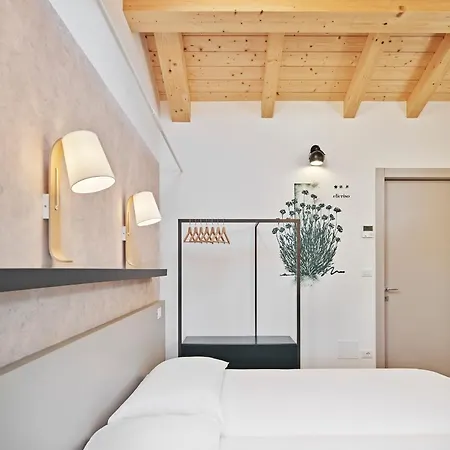 Crocevia - Carsica Contemporanea 4* ترييستي