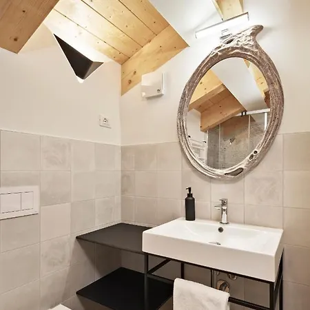 بيت ضيافة Crocevia - Carsica Contemporanea 4*