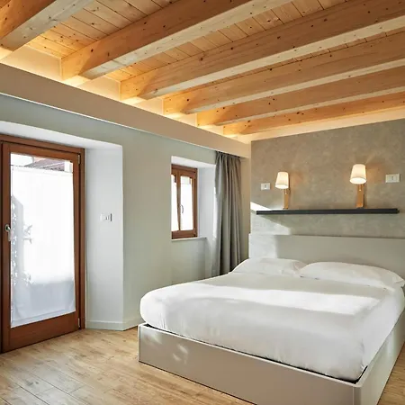 Crocevia - Carsica Contemporanea 4* Τεργέστη