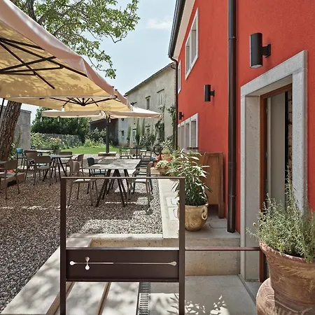 Crocevia - Carsica Contemporanea بيت ضيافة ترييستي