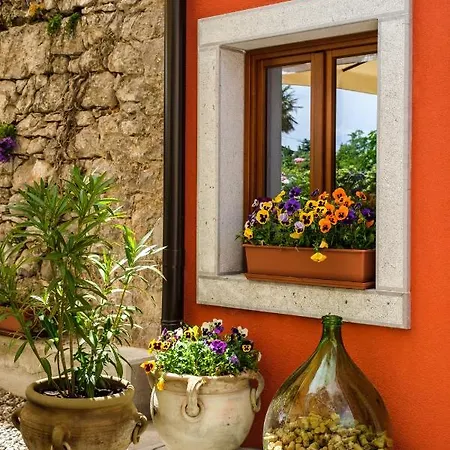 Crocevia - Carsica Contemporanea Gasthof 4*