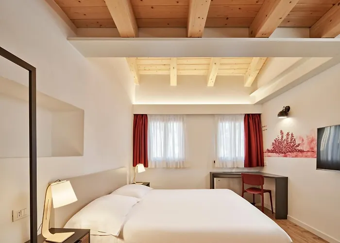 Crocevia - Carsica Contemporanea